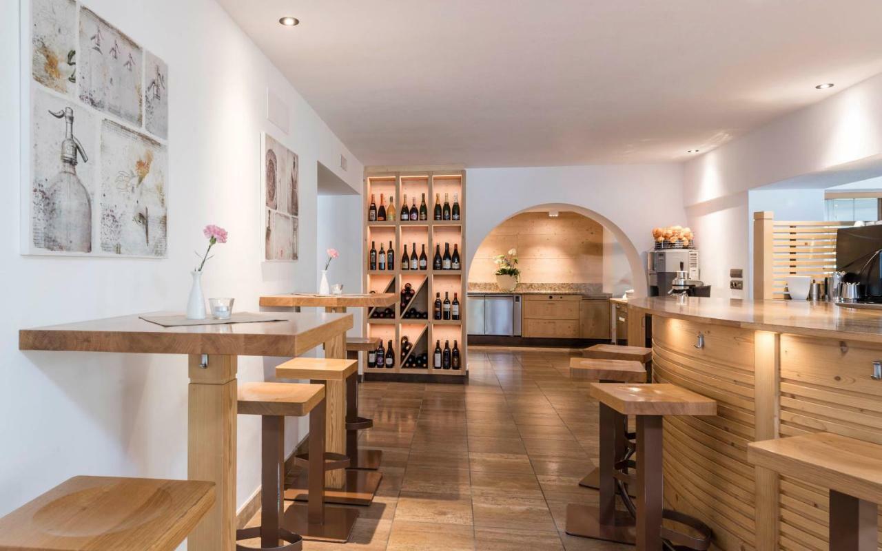 Villa Tony - Small Romantic Hotel Corvara In Badia Exterior foto